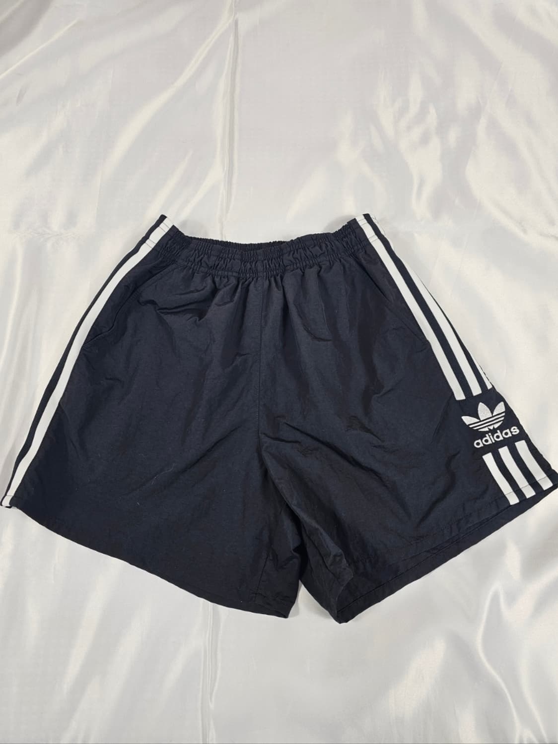 아디다스락업쇼츠 상품이미지1