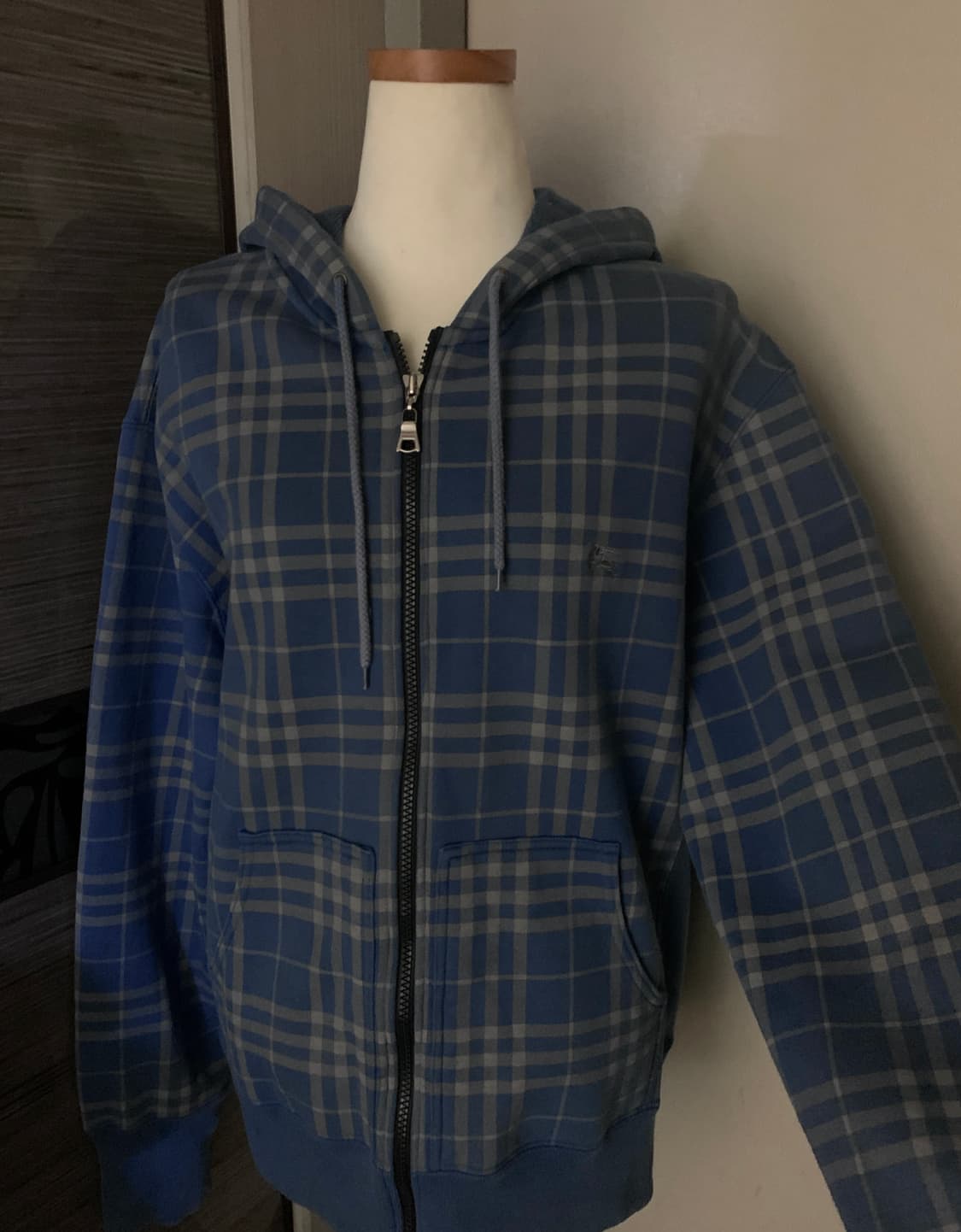 버버리 후드집업 상품이미지5