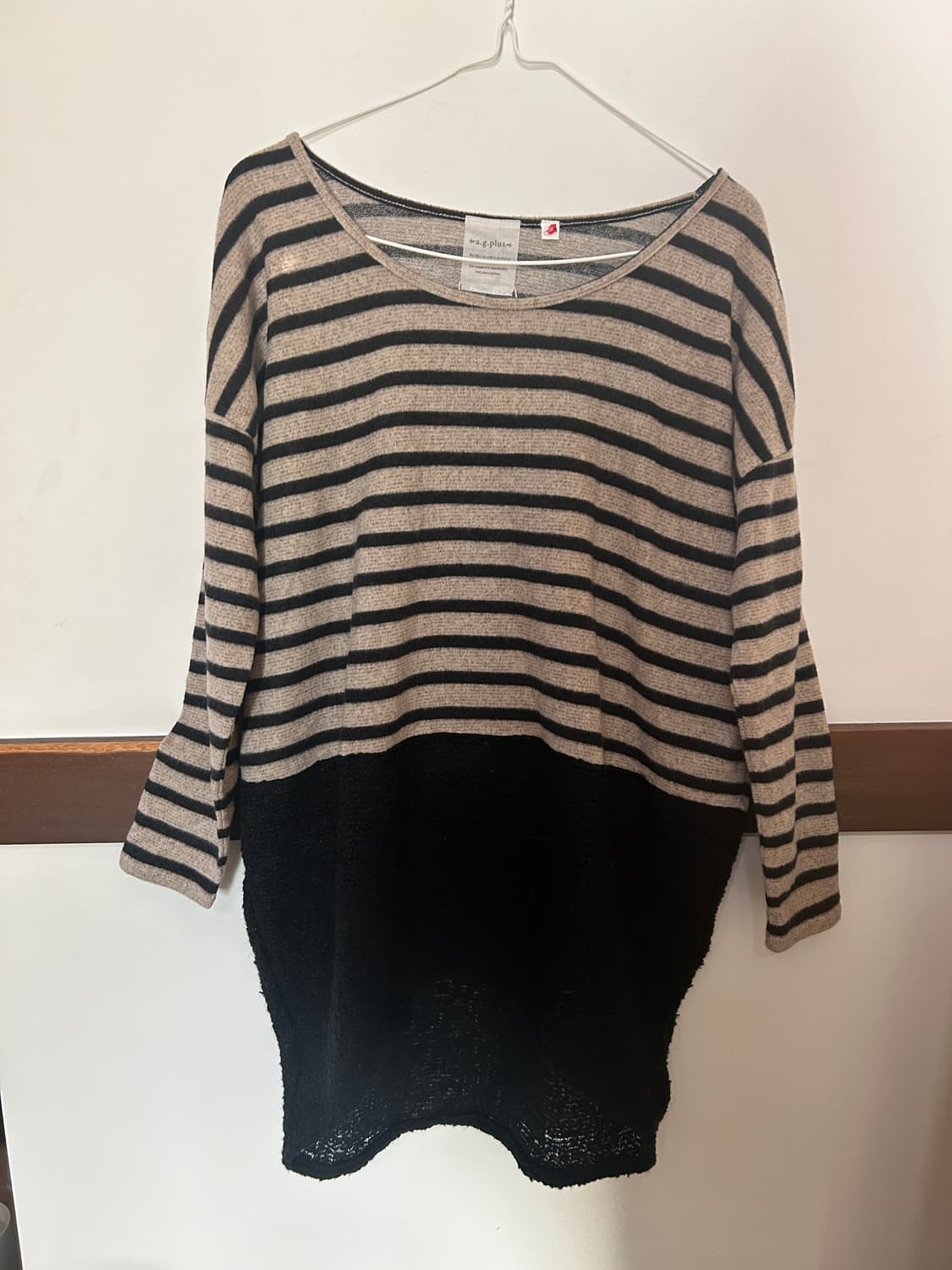 스트라이프 롱니트  상품이미지1