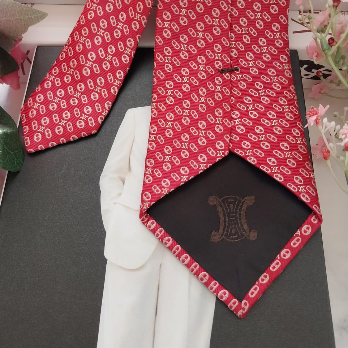 셀린느 실크 진핑크 트리오페 패턴 넥타이 9.5cm A+등급 K1393
 상품이미지7