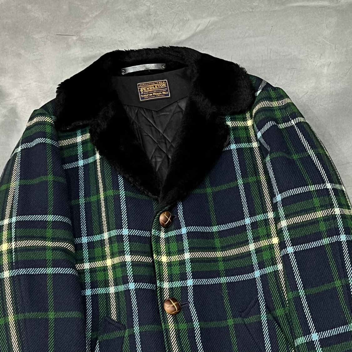  팬들턴 퍼카라 체크 코트 y15586 상품이미지3