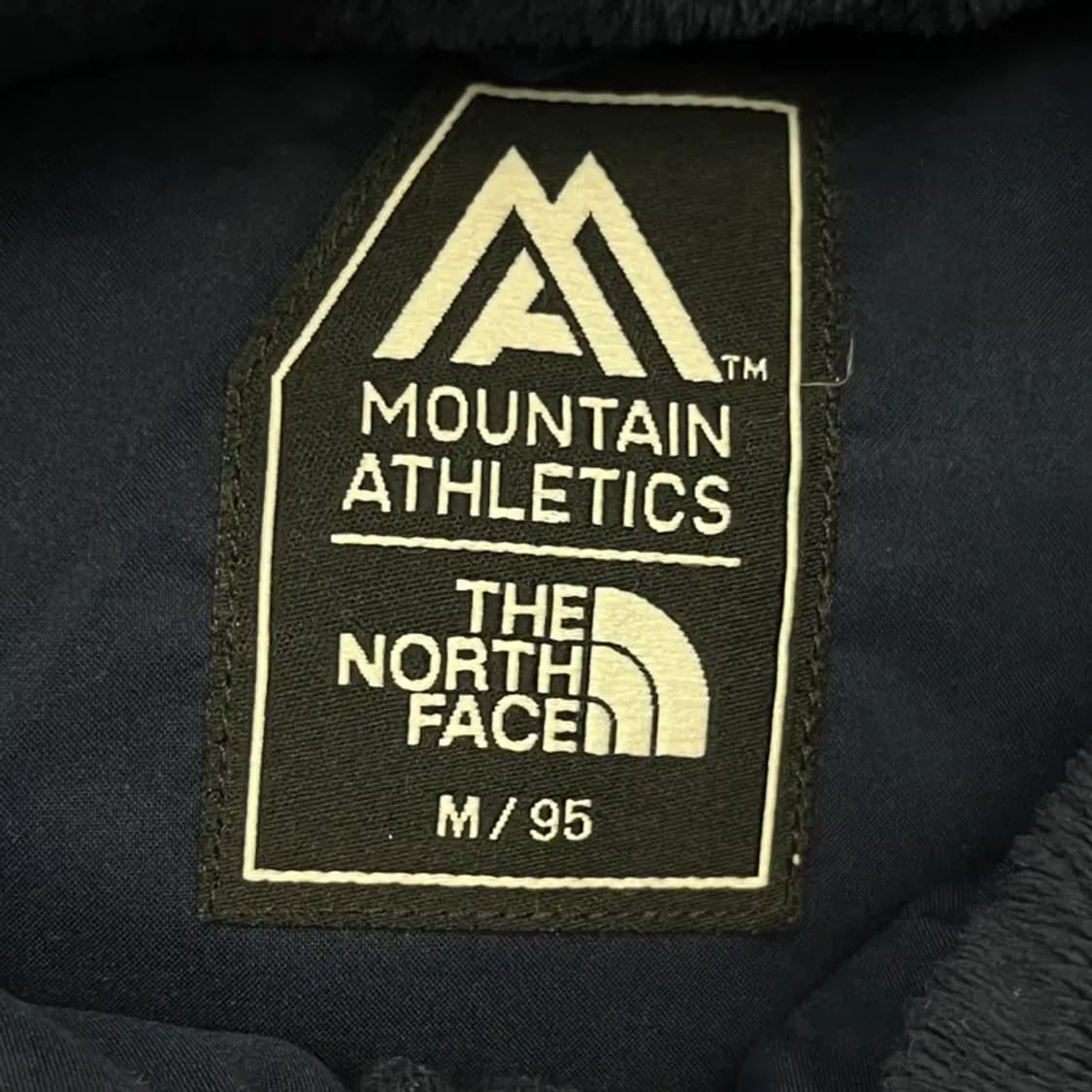 노스페이스 익스플로링 다운 자켓 패딩 (95) 상품이미지3