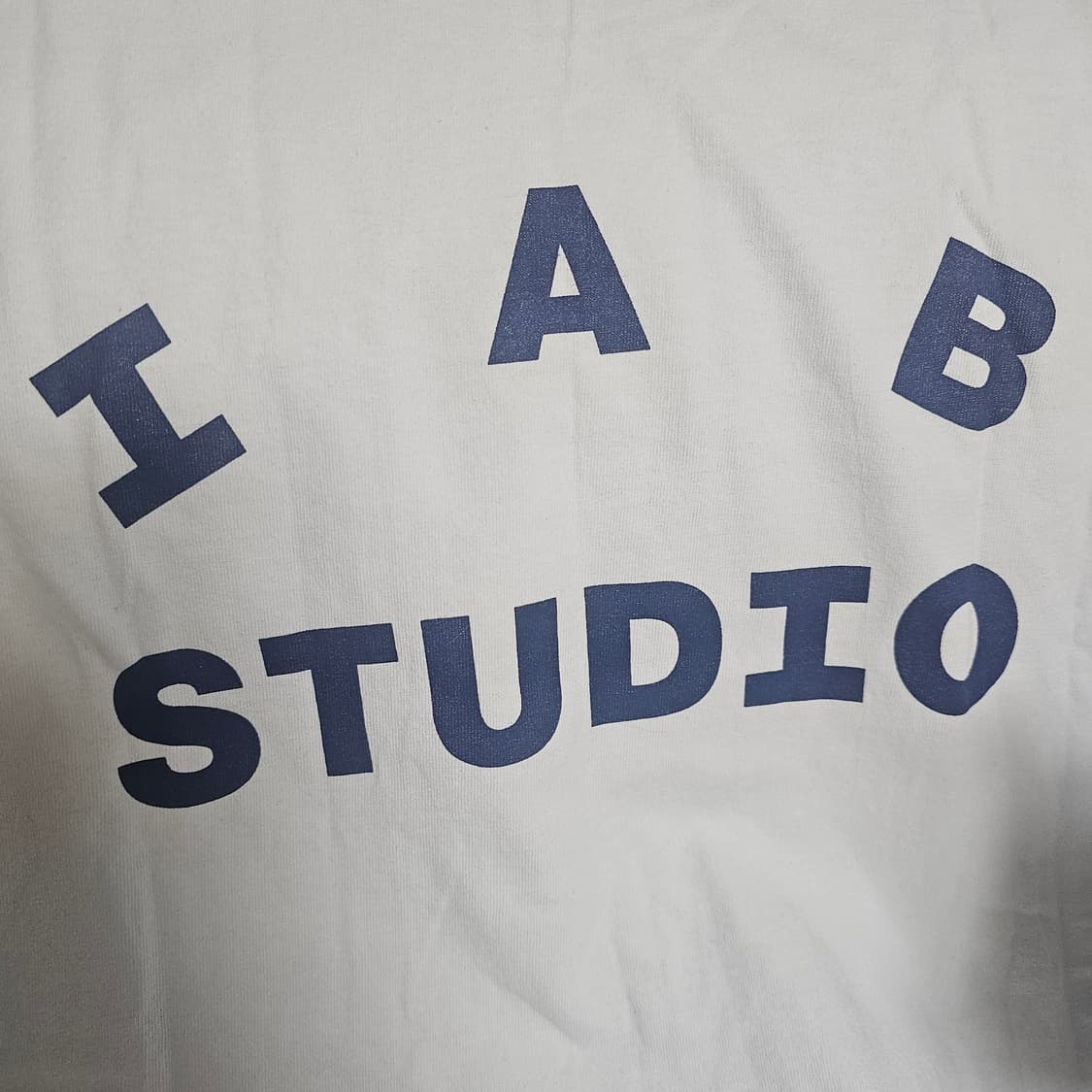 길단 아이앱 스튜디오 흰색 반팔 L 상품이미지3