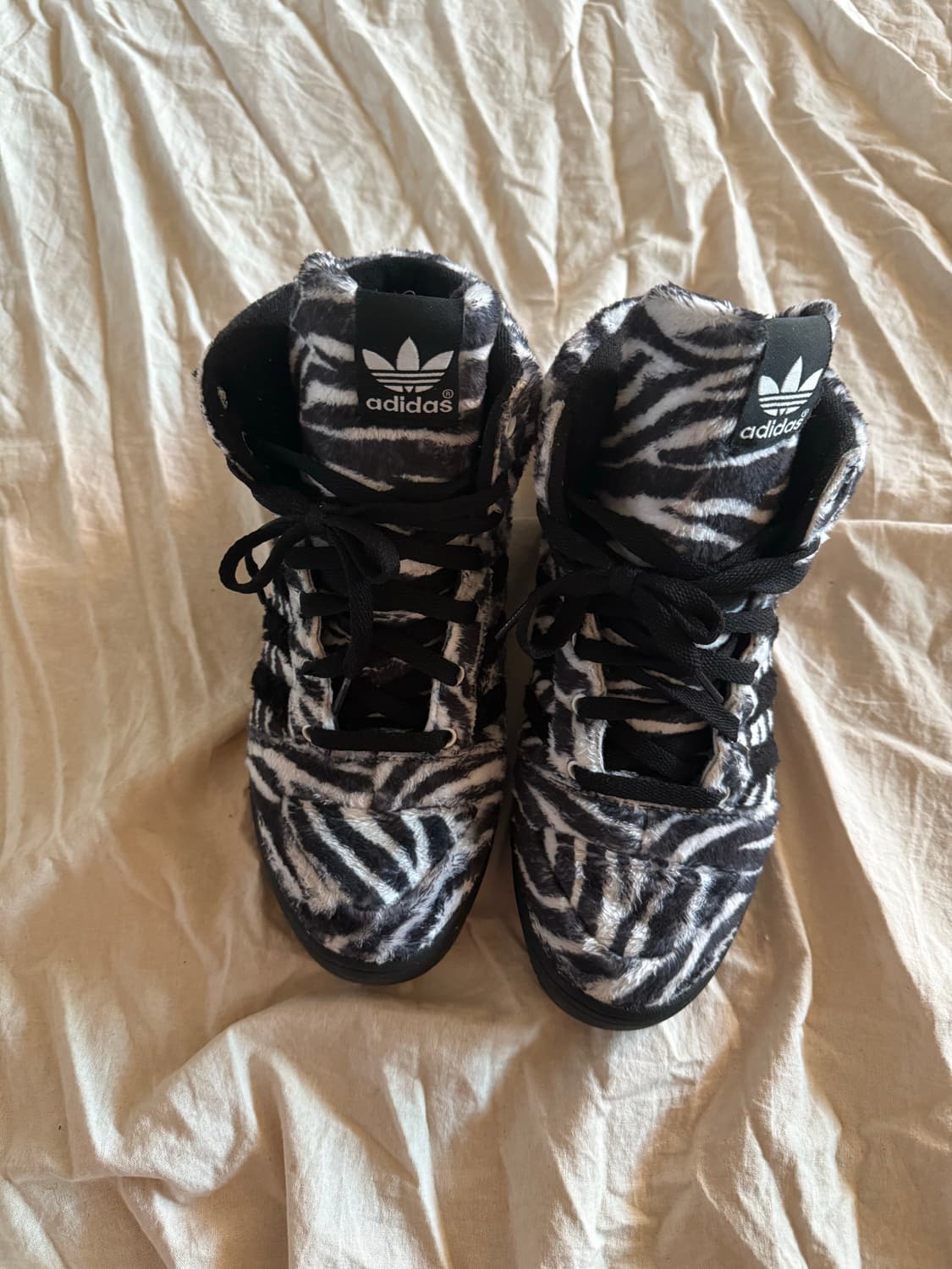 아디다스 제레미스캇 운동화 상품이미지1