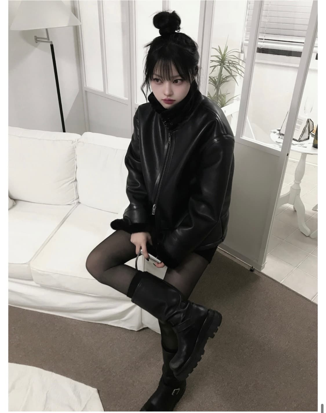 노지연 moso 비건 래더 시어링 블랙 무스탕 새상품 상품이미지7