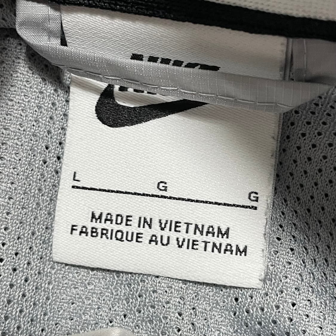 [L] 나이키 바람막이 블랙/화이트/그레이 상품이미지2