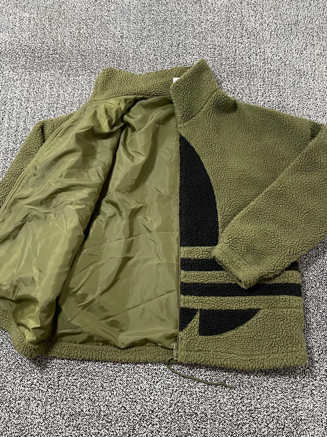 빈티지9. 아디다스 빅 트레포일 쉐르파 플리스 뽀글이 집업 자켓  상품이미지2