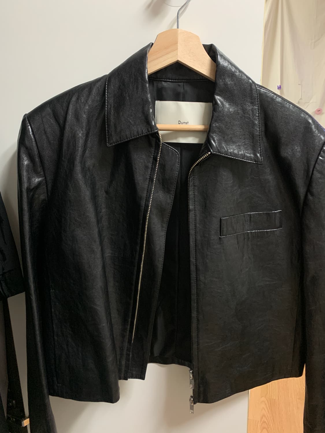 던스트 레더자켓 상품이미지2