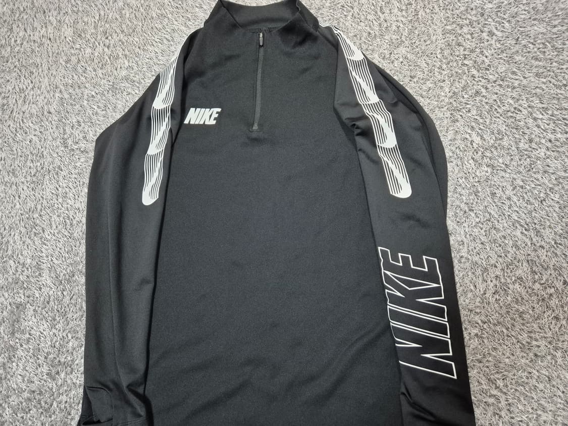 나이키 남성 기모 하프집업 셔츠 L 상품이미지3