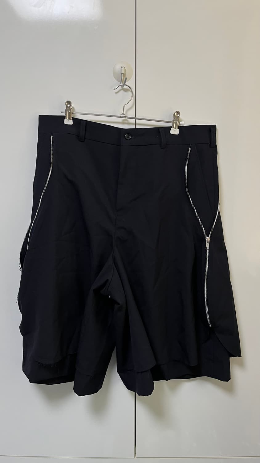 꼼데가르송 옴므 플러스 사이드 지퍼 쇼츠 L 상품이미지1