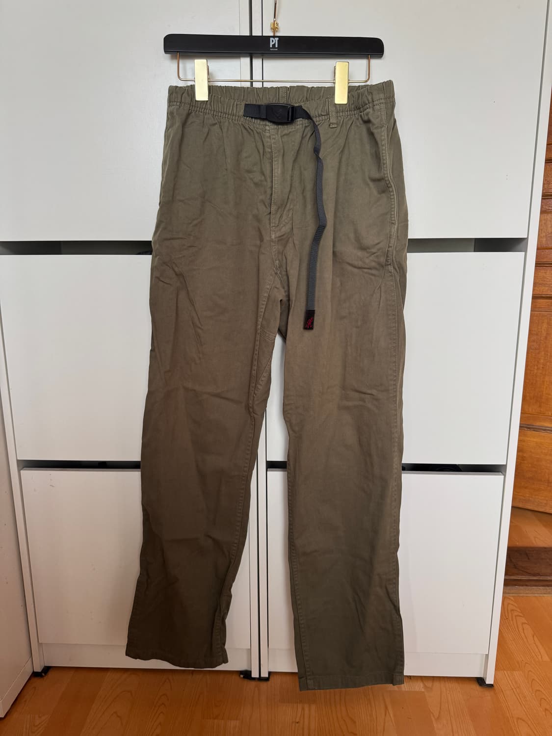 그라미치 레귤러 테이퍼드 팬츠 올리브 L 상품이미지1