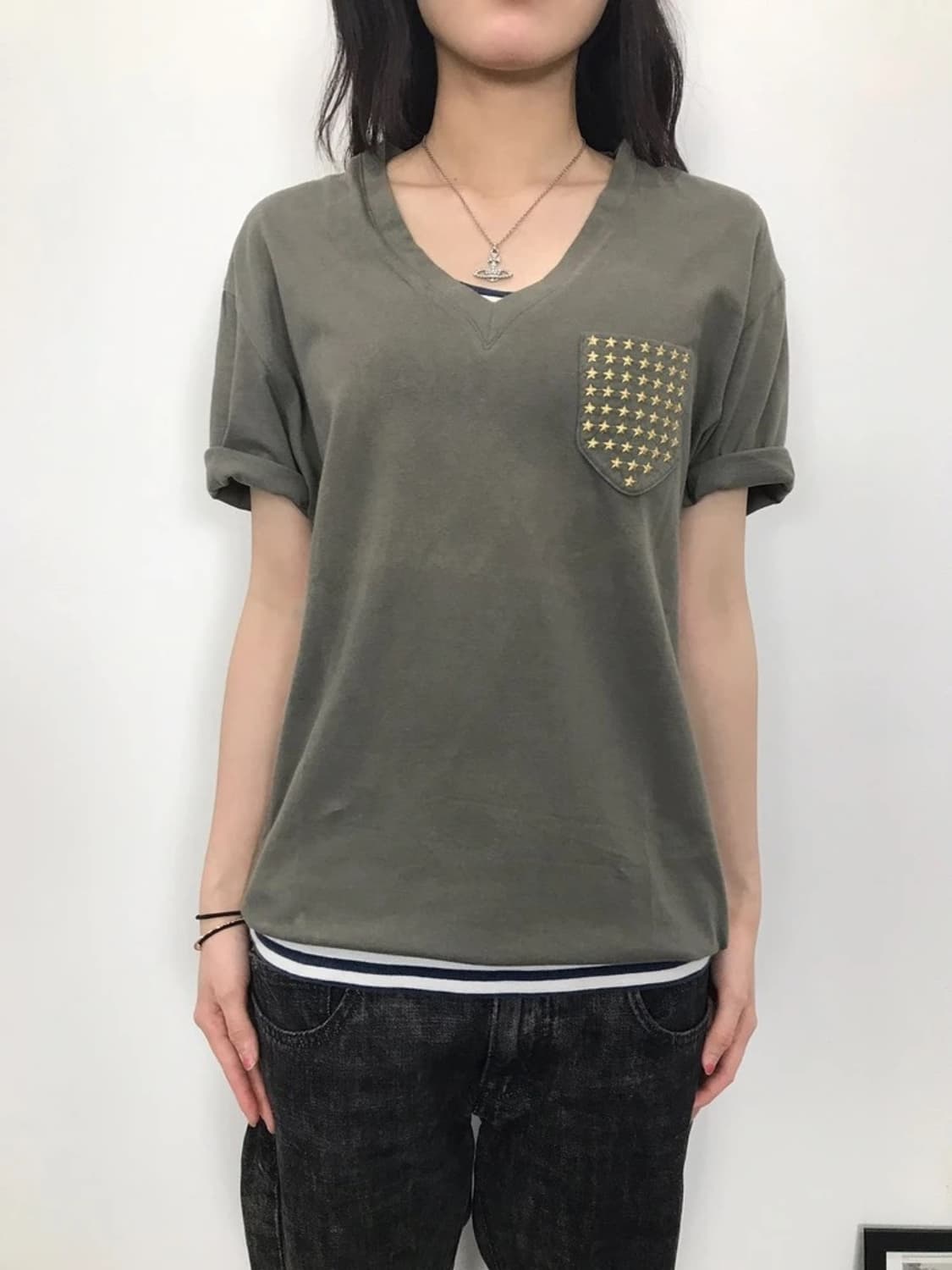 Guild Prime Stud Pocket V-Neck Tee 상품이미지3