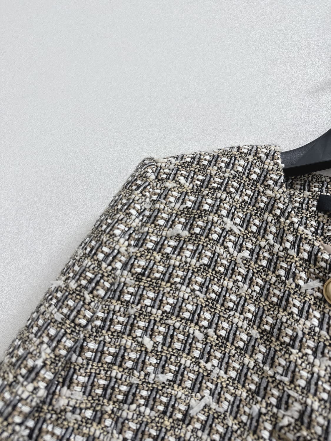 질스튜어트 칼라리스 트위드 자켓  상품이미지5