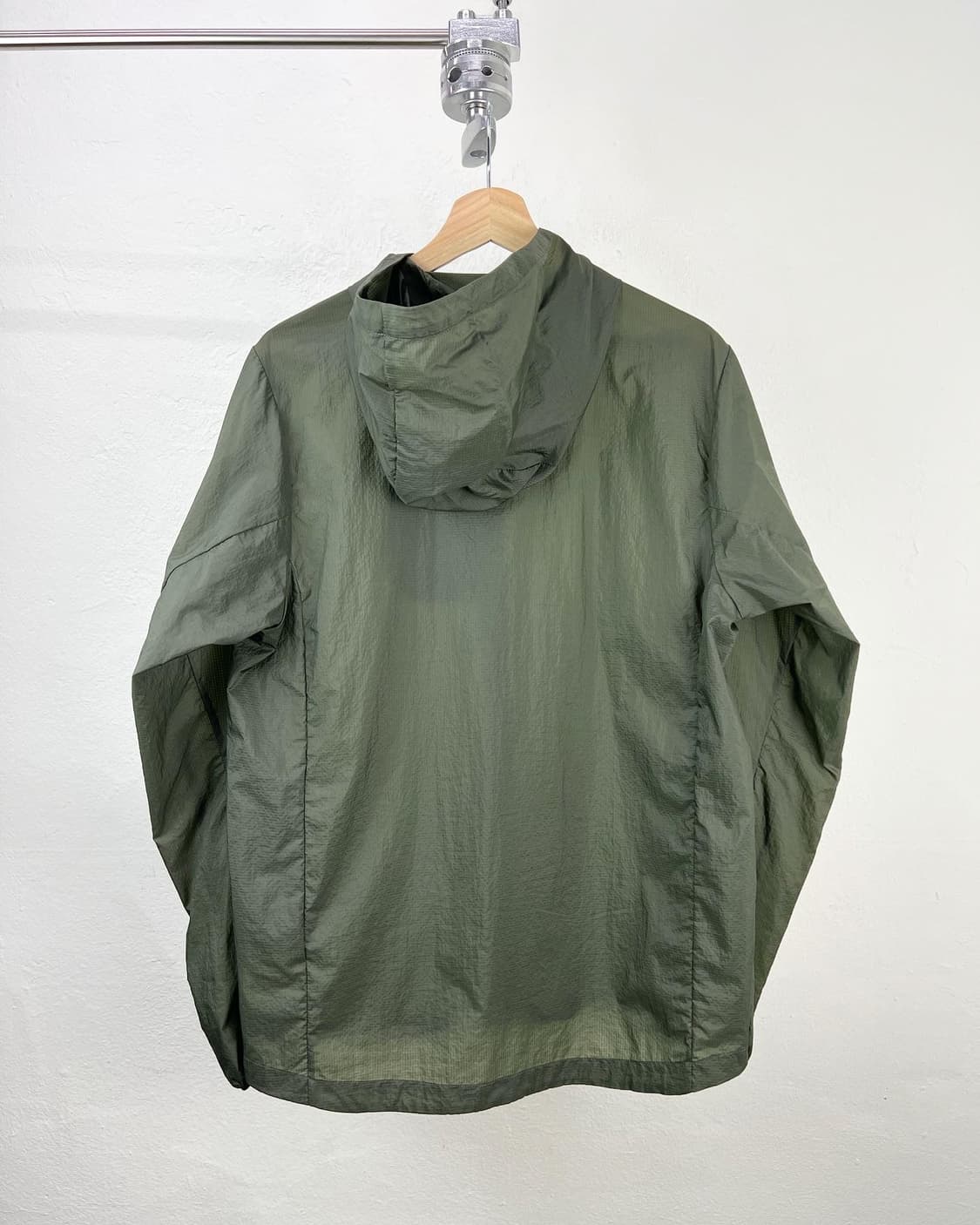 파타고니아 다크그린 로고 라이트 나일론 집업  상품이미지6