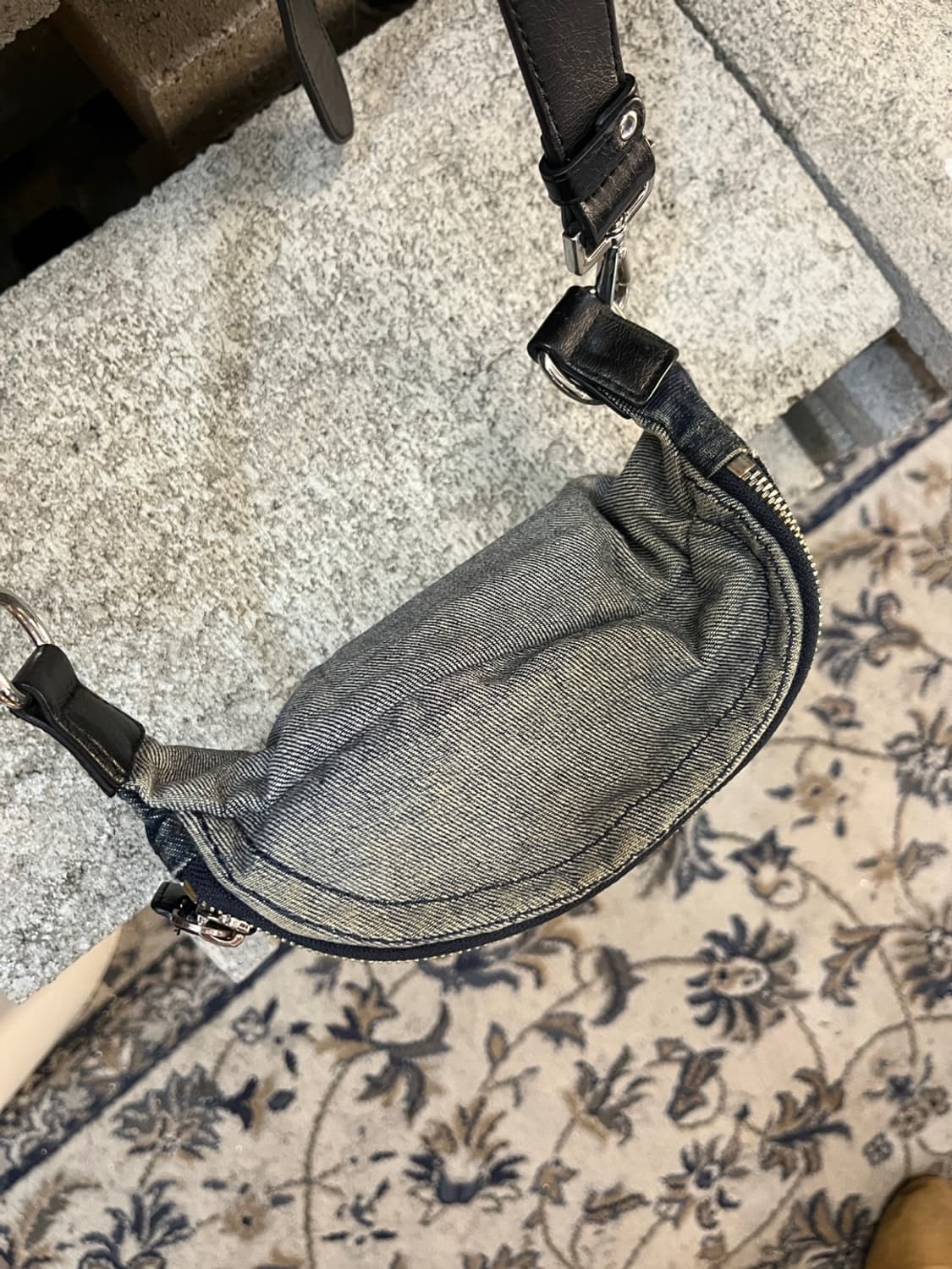 디젤 데님 크로스바디 백 상품이미지3