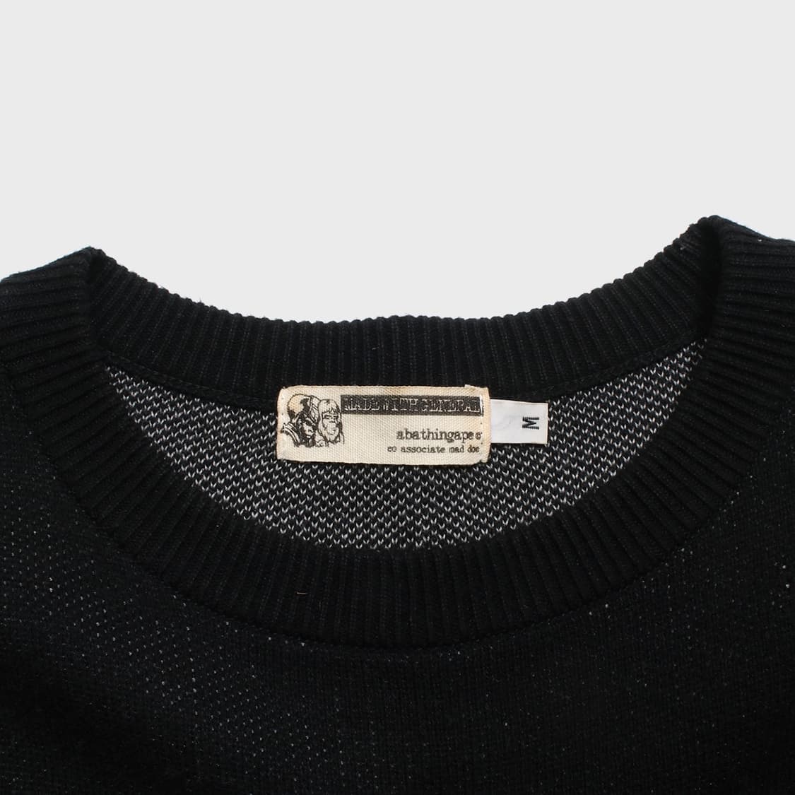 A BATHING APE x KAWS 상품이미지5