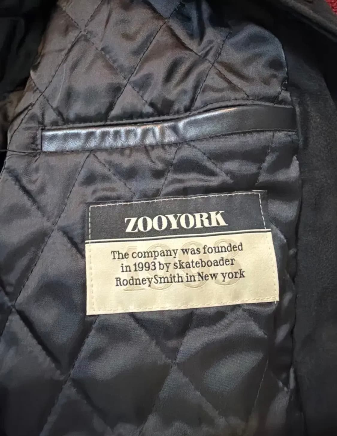 주욕 스웨이드 레더 바시티자켓 상품이미지3