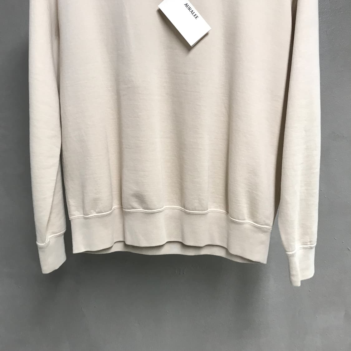 오라리 맨투맨 새상품 0 상품이미지3