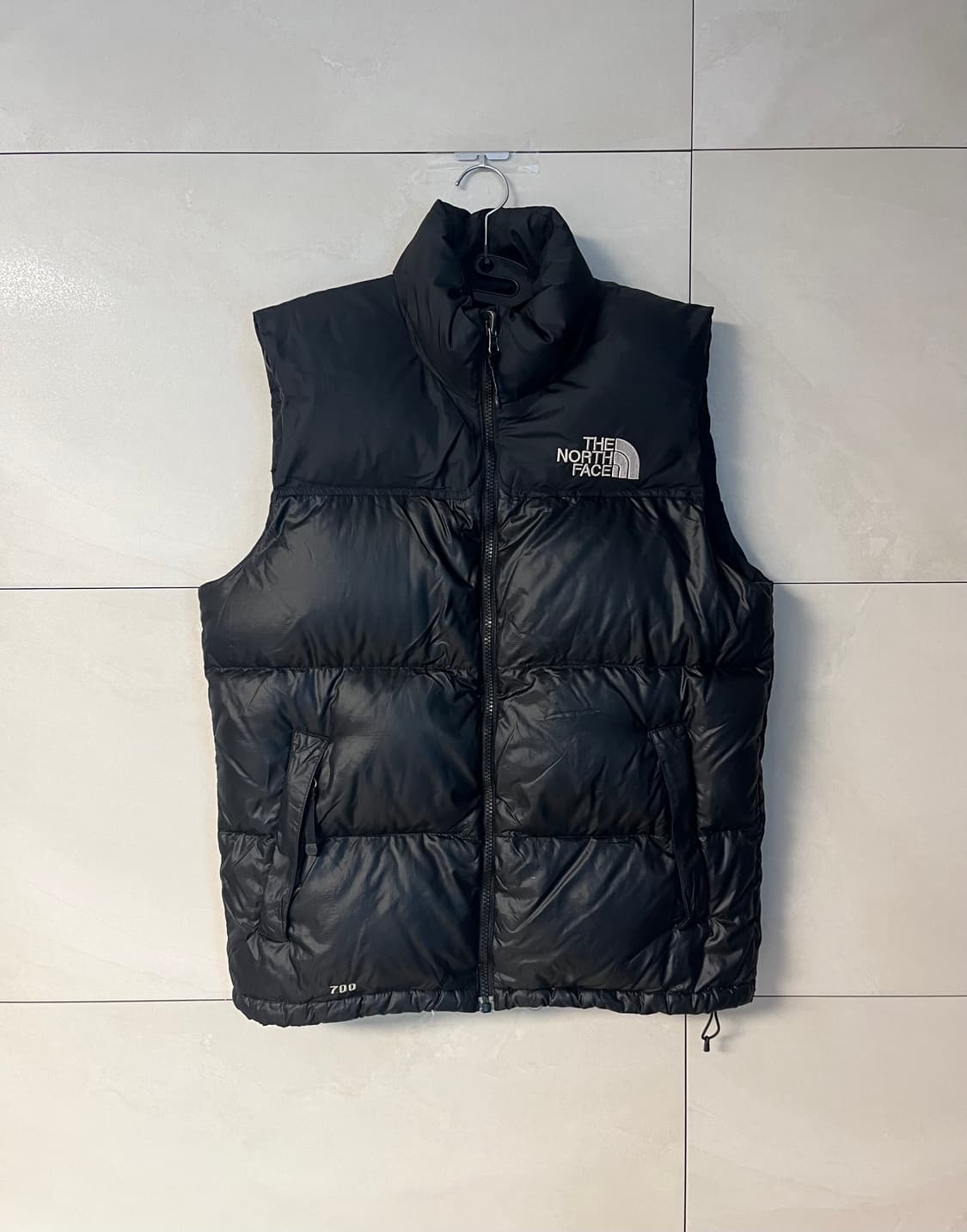 노스페이스 눕시 700 패딩 조끼 블랙 [S] 상품이미지1