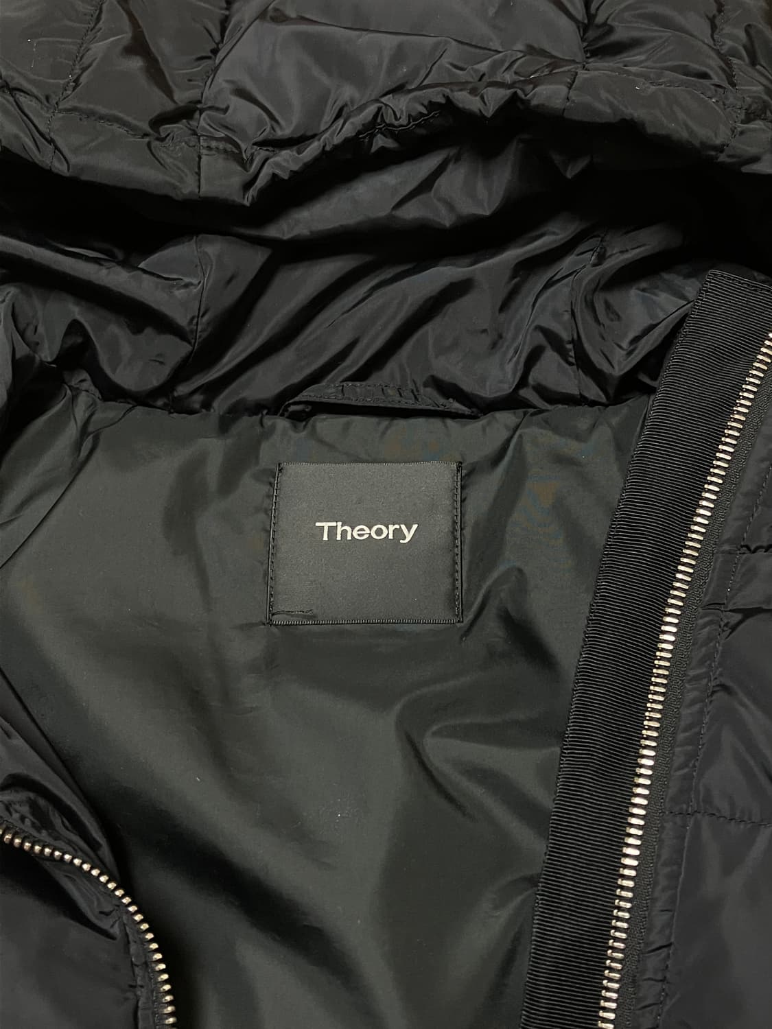 띠어리 Theory 롱패딩 s사이즈 상품이미지4