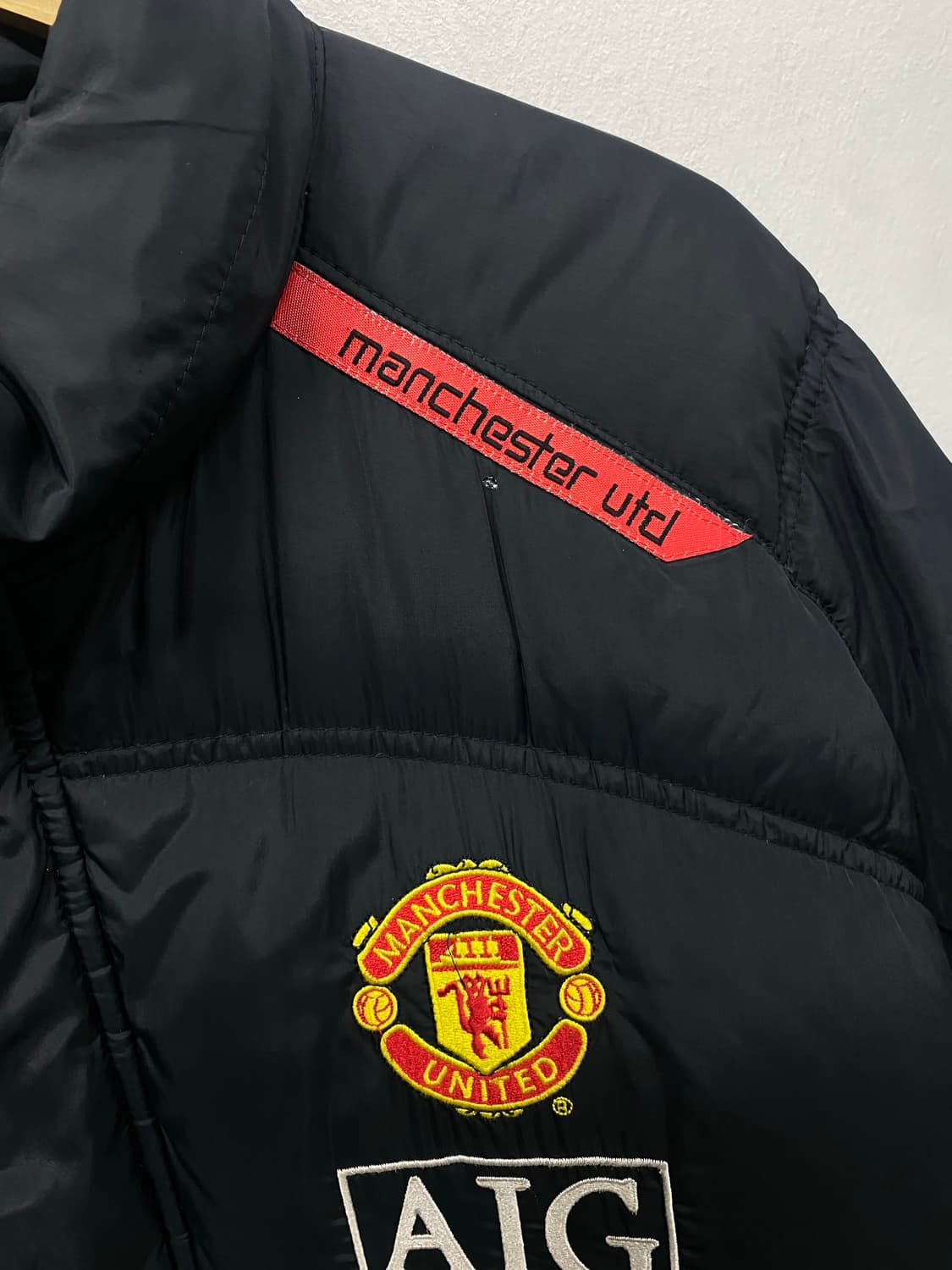 08-09 맨유 나이키 AIG 패딩 L-XL 상품이미지9