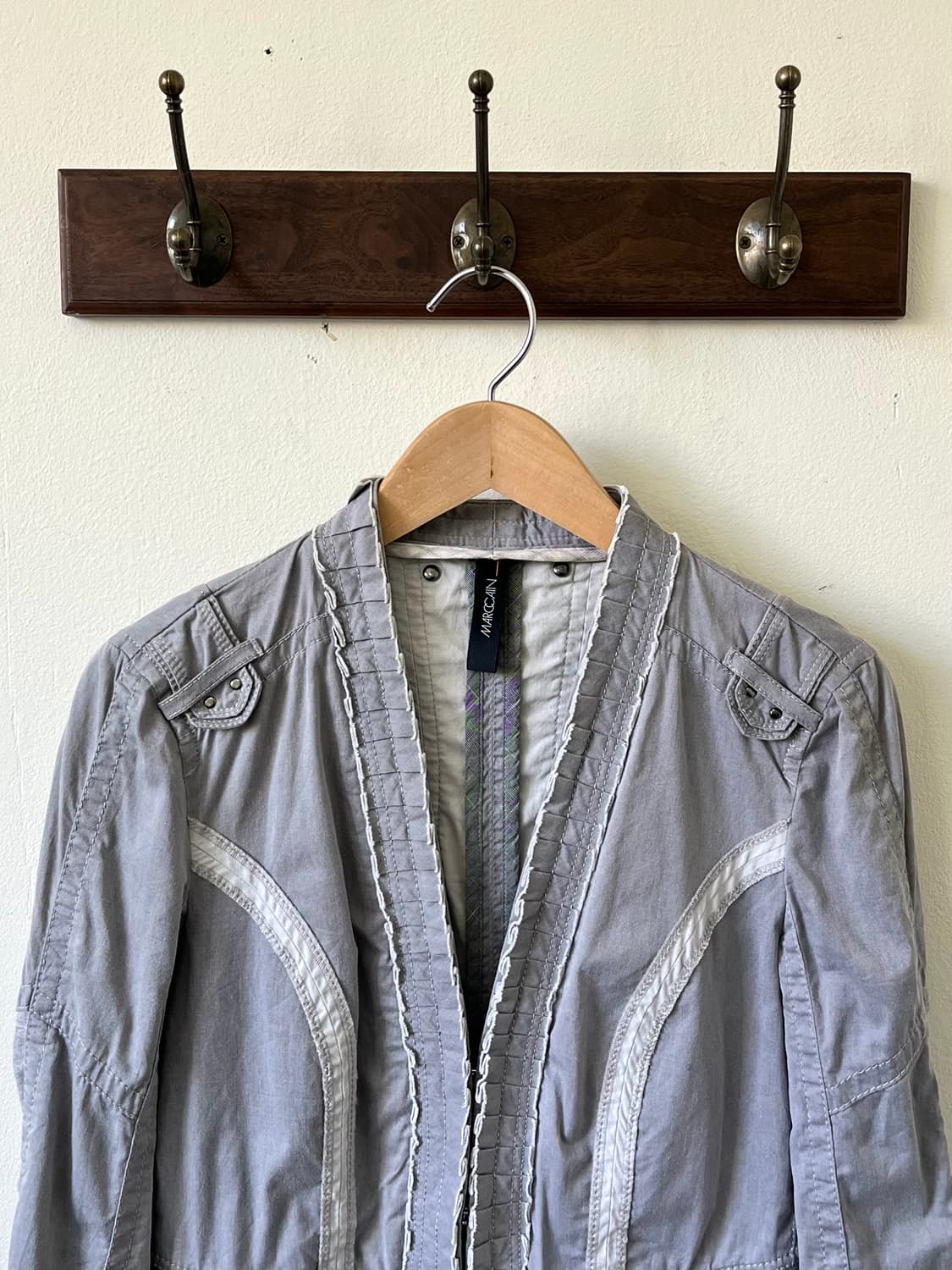 MARC CAIN 백리본 그레이 크롭 자켓 상품이미지2