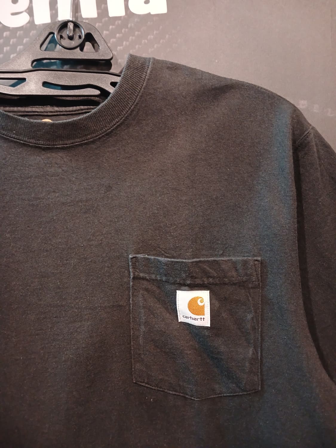 칼하트 워크웨어 포켓 반팔 티셔츠 상품이미지2