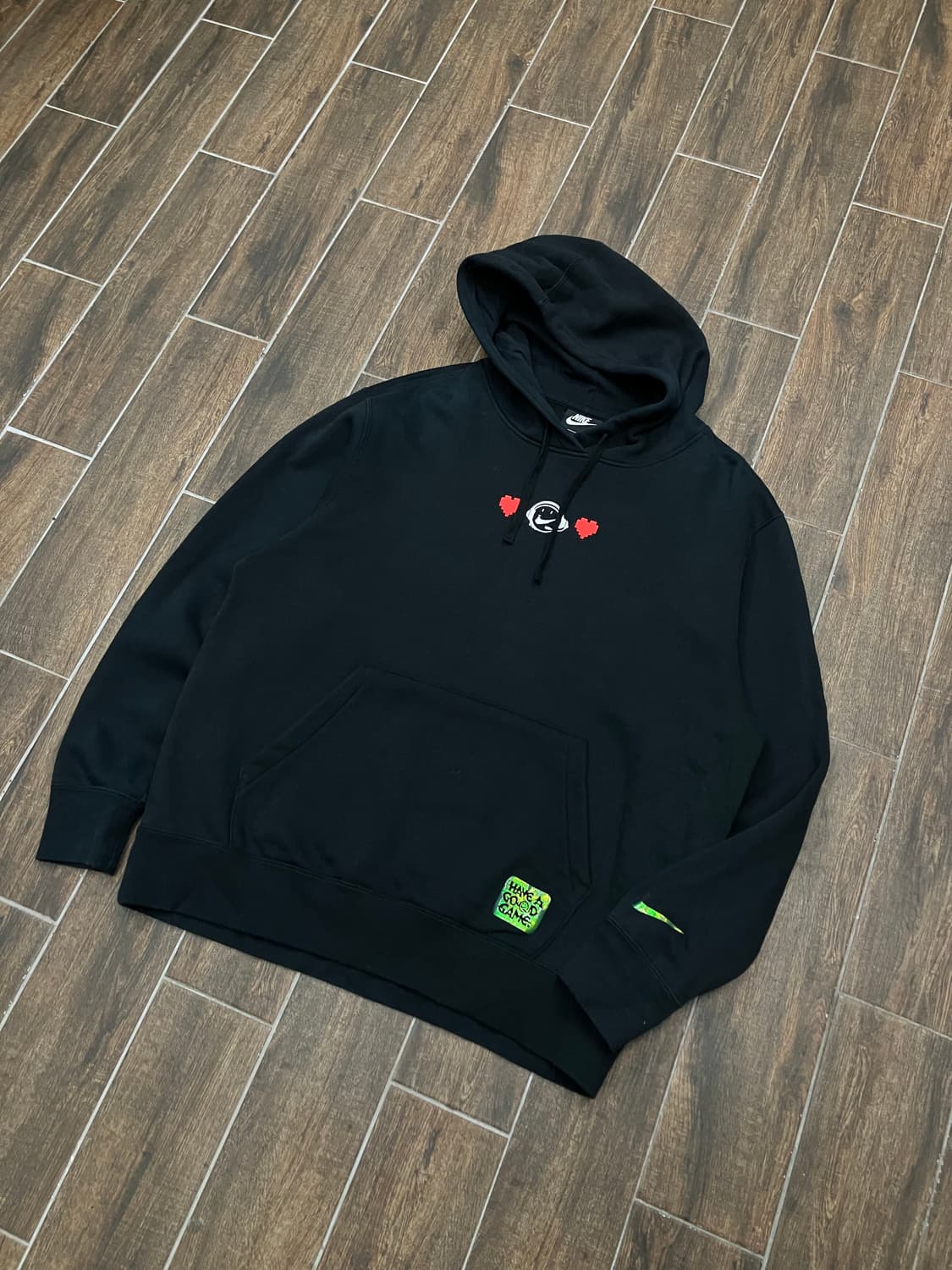 나이키 하트 스우시 후드티 상품이미지1