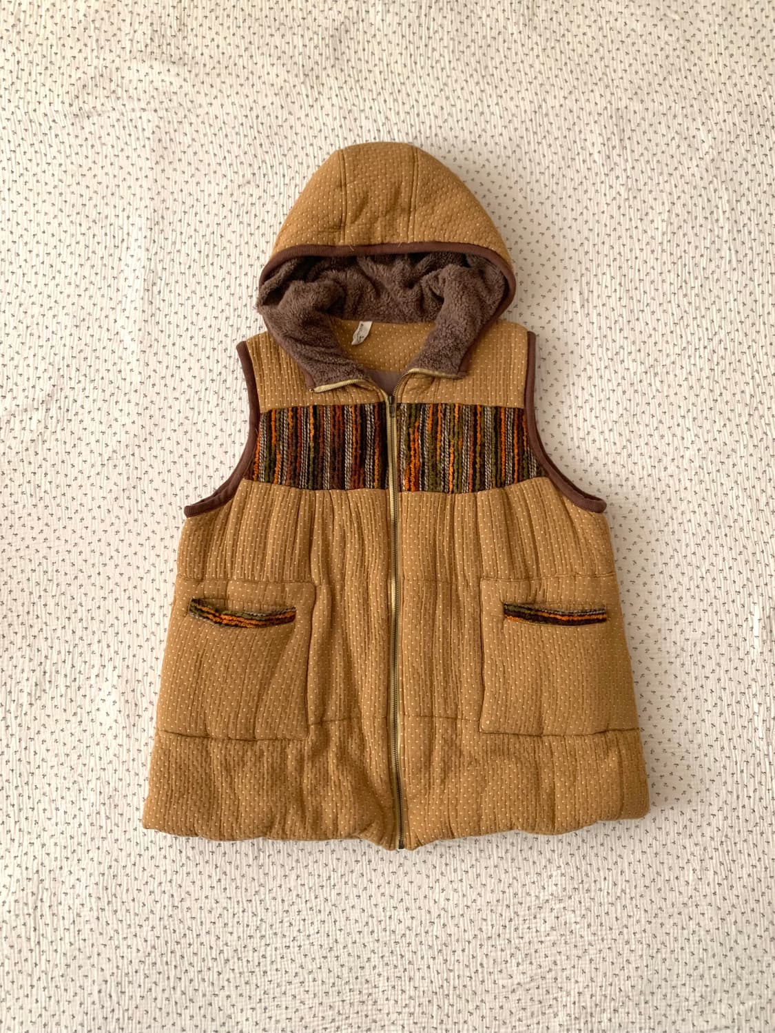 도트 히피 양털 조끼 상품이미지1