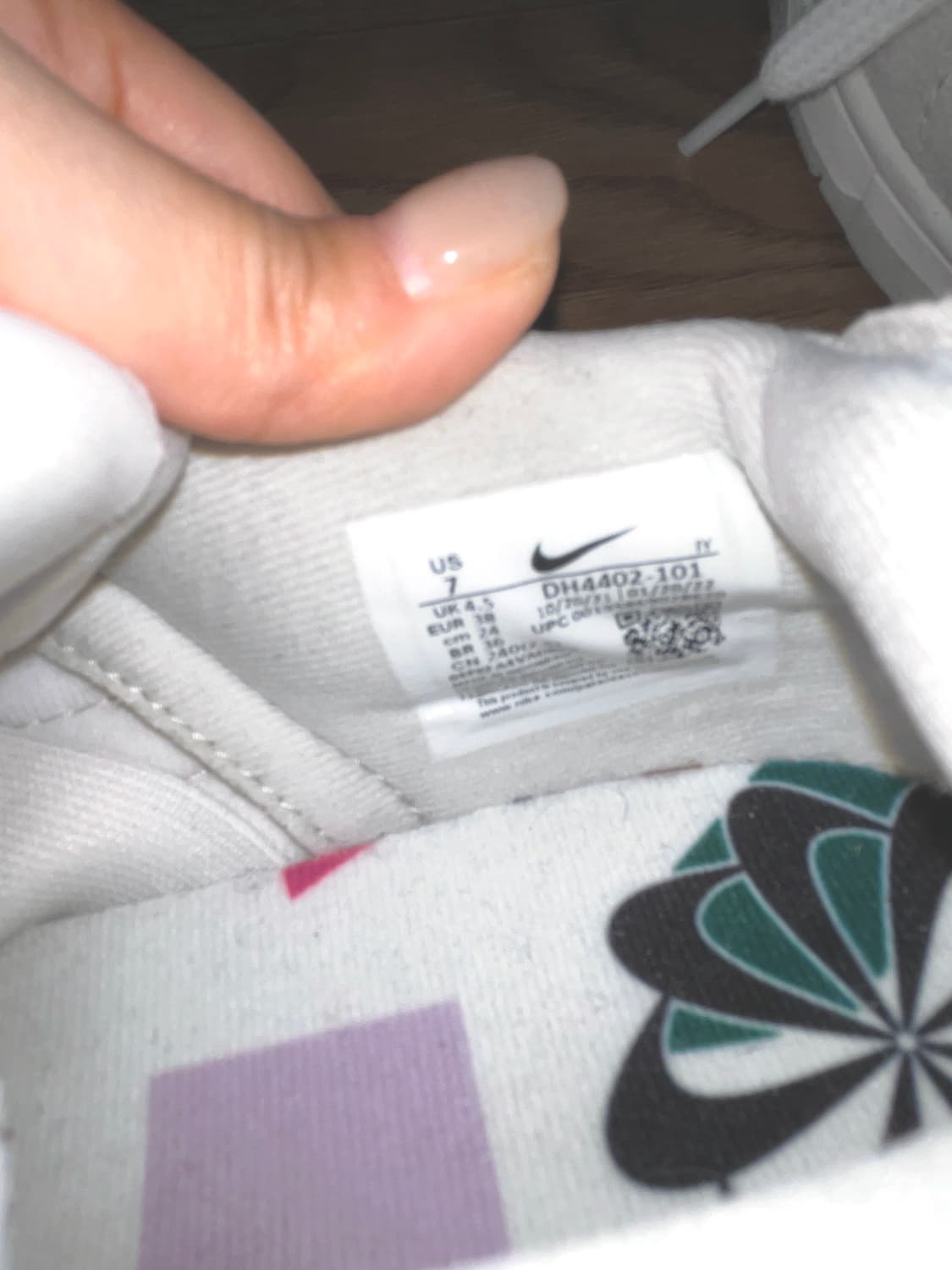 나이키 덩크 로우 디스럽트 2 화이트 라이트 본 240 상품이미지9