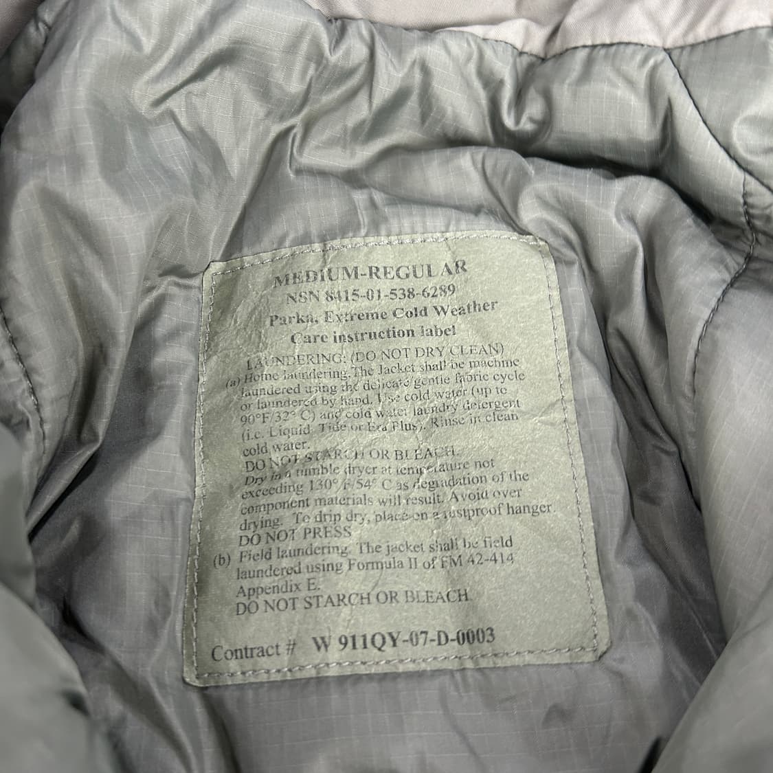 미군 Army 프리마로프트 점퍼 100-105 상품이미지2