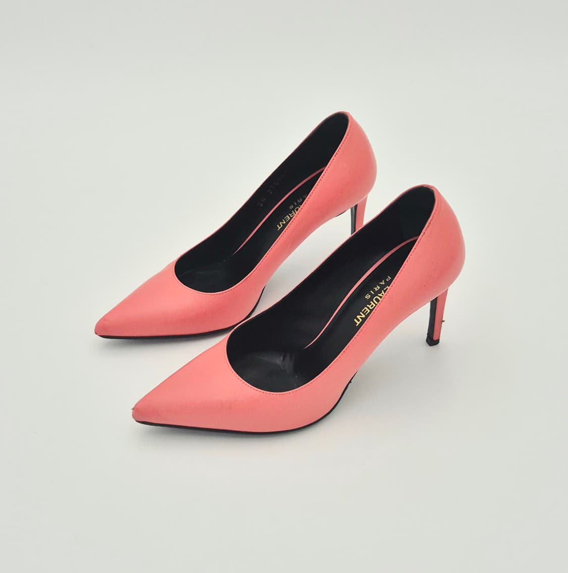 생로랑 핑크 레더 포인트 스틸레토 힐 상품이미지7