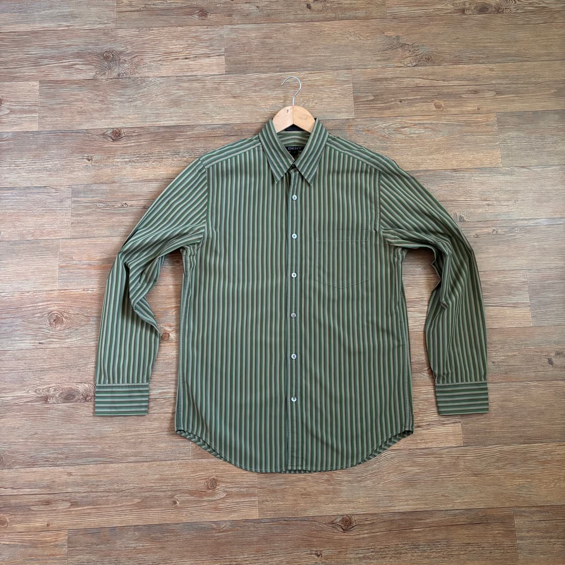 DKNY 캐주얼 스트라이프 셔츠 M 100 수입 정품 상품이미지9