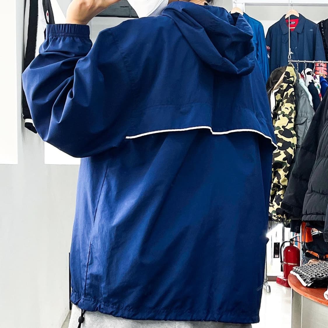 나이키 스우시 스카치 라인 네이비 폴리쉘 풀오버 아노락 상품이미지2