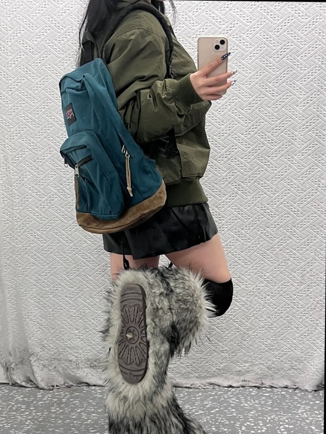 잔스포츠 Y2K 00's 스웨이드 그린 백팩 C08597 상품이미지1