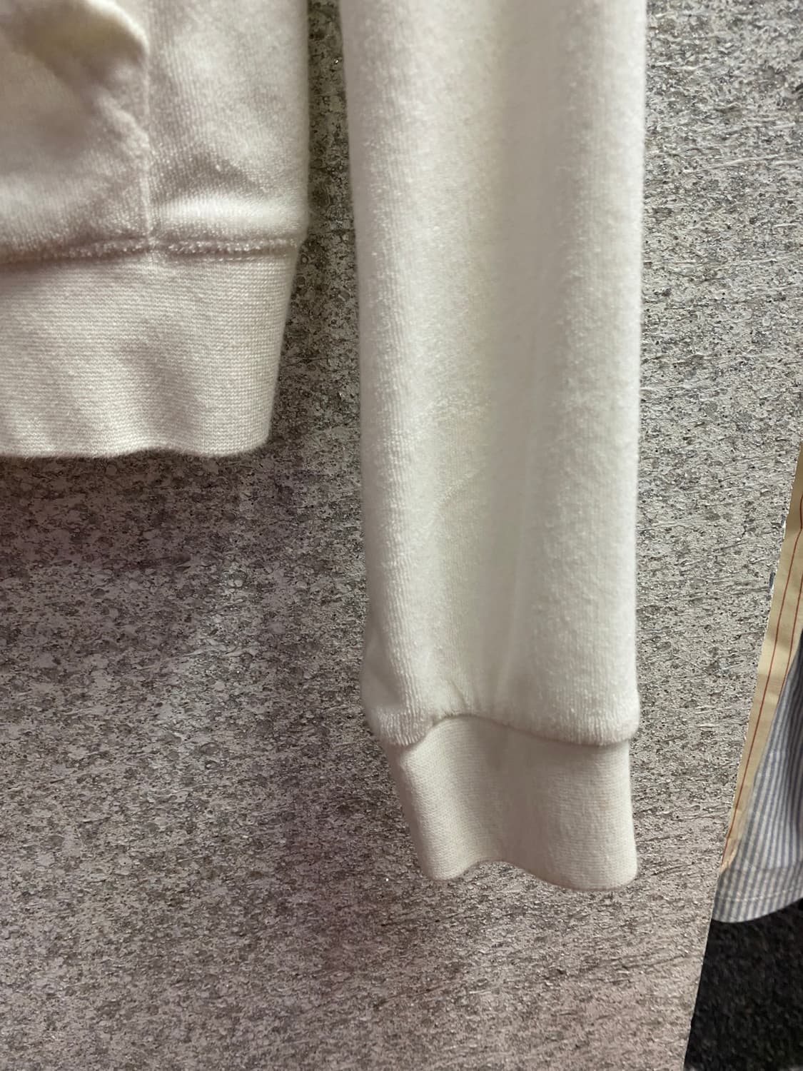 쥬시꾸뛰르 로버트슨 벨루어 후드집업 B5228 상품이미지4