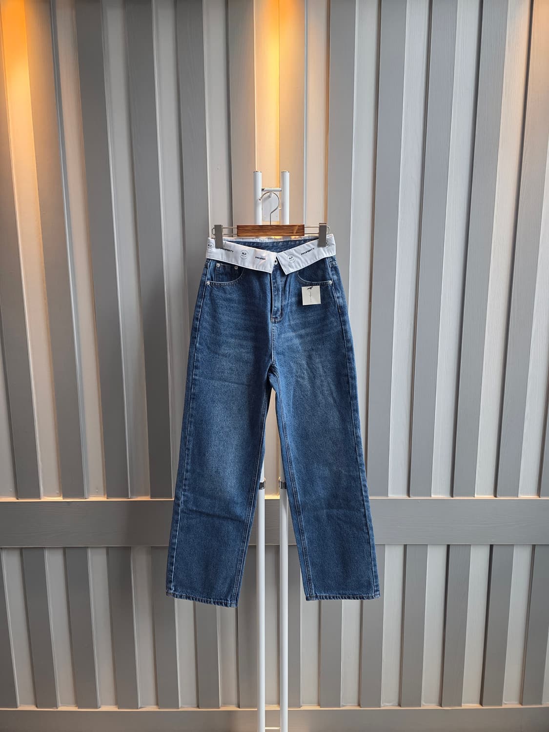 허리선 포인트 데님팬츠 상품이미지1