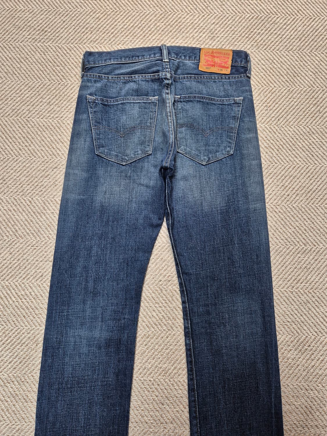 리바이스  501 ( p53 )

리바이스는 단순한 브랜드를 넘어, 17 상품이미지4