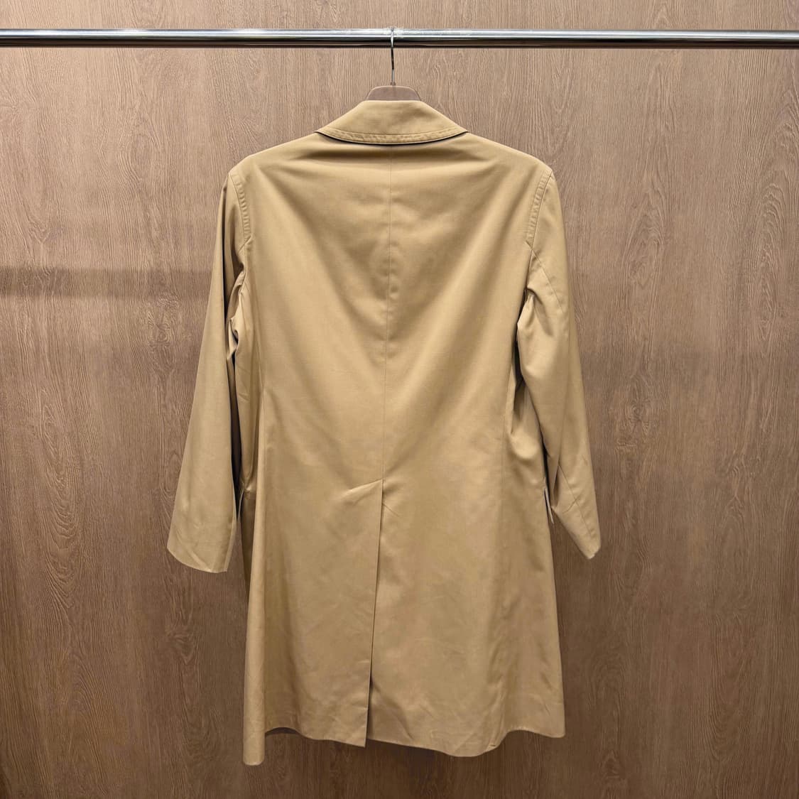 버버리 트렌치 코트 히든 여밈 싱글 미니멀 디테일 베이지 상품이미지3