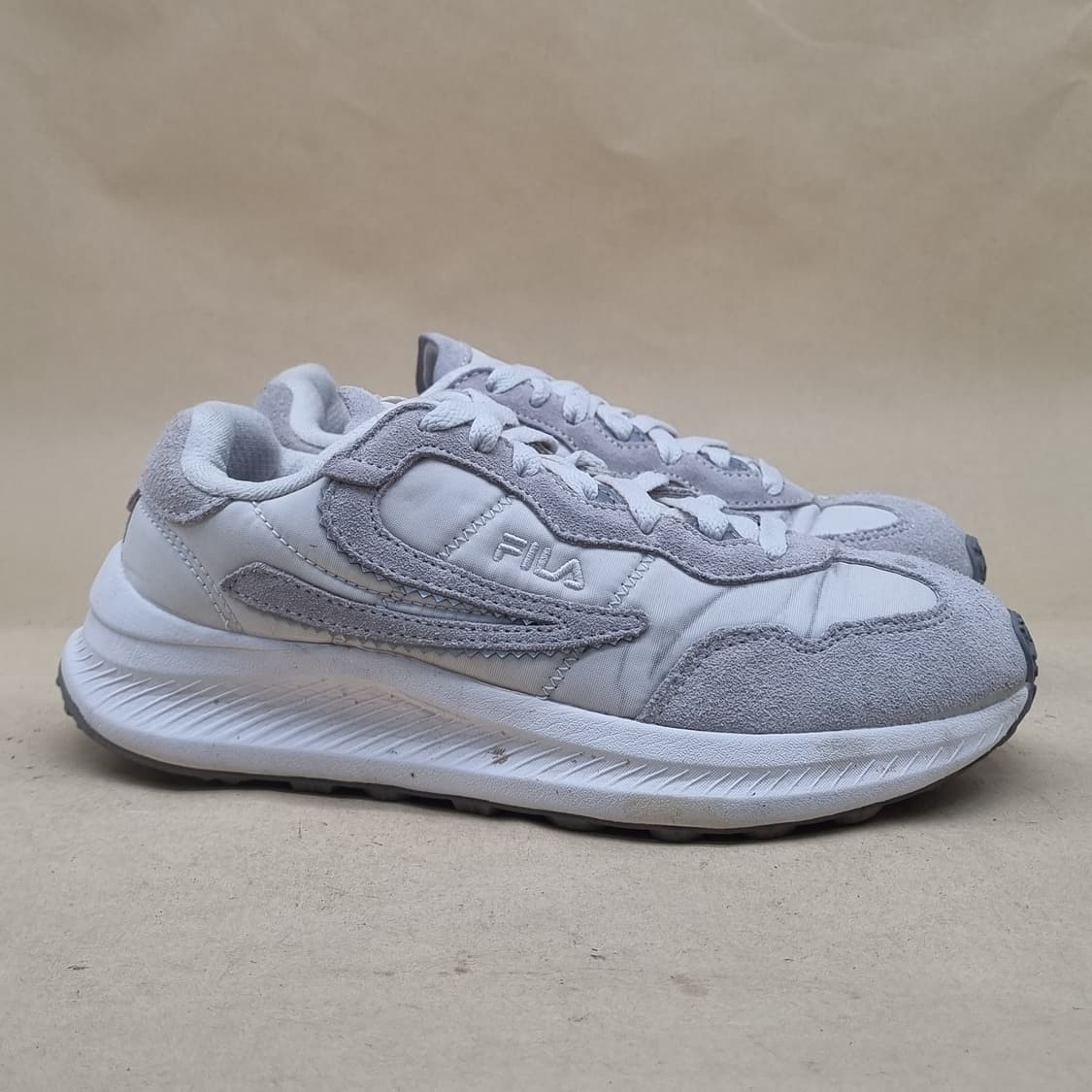 휠라 뉴조거 여성운동화230  상품이미지1