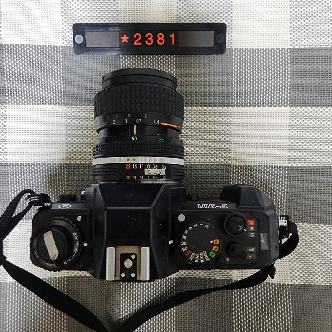 니콘 F-301 필름카메라 35-70mm 줌렌즈 상품이미지3