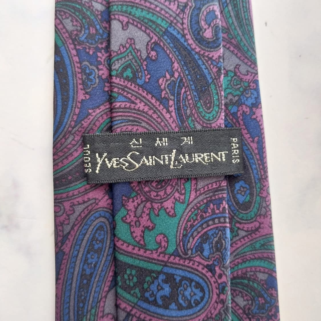 입생로랑 네이비 & 퍼플 페이즐리 넥타이 7.8cm A등급 K2595
 상품이미지8