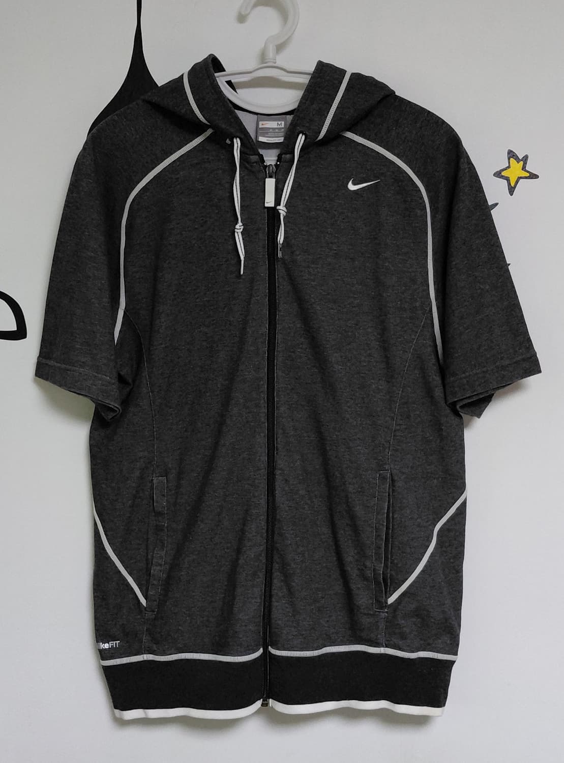 [M] 나이키 올드스쿨 FIT DRY 반팔 후드 집업 (차콜) 상품이미지1