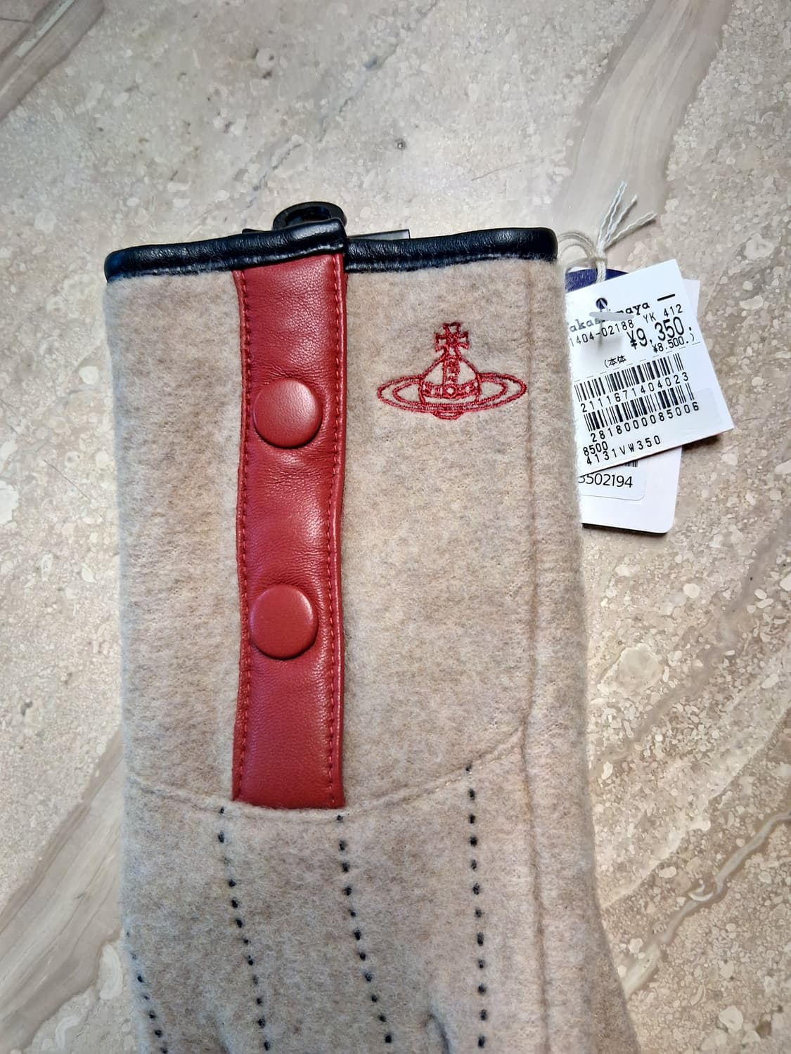 비비안 웨스트우드 orb 자수 투톤 장갑 베이지 상품이미지7