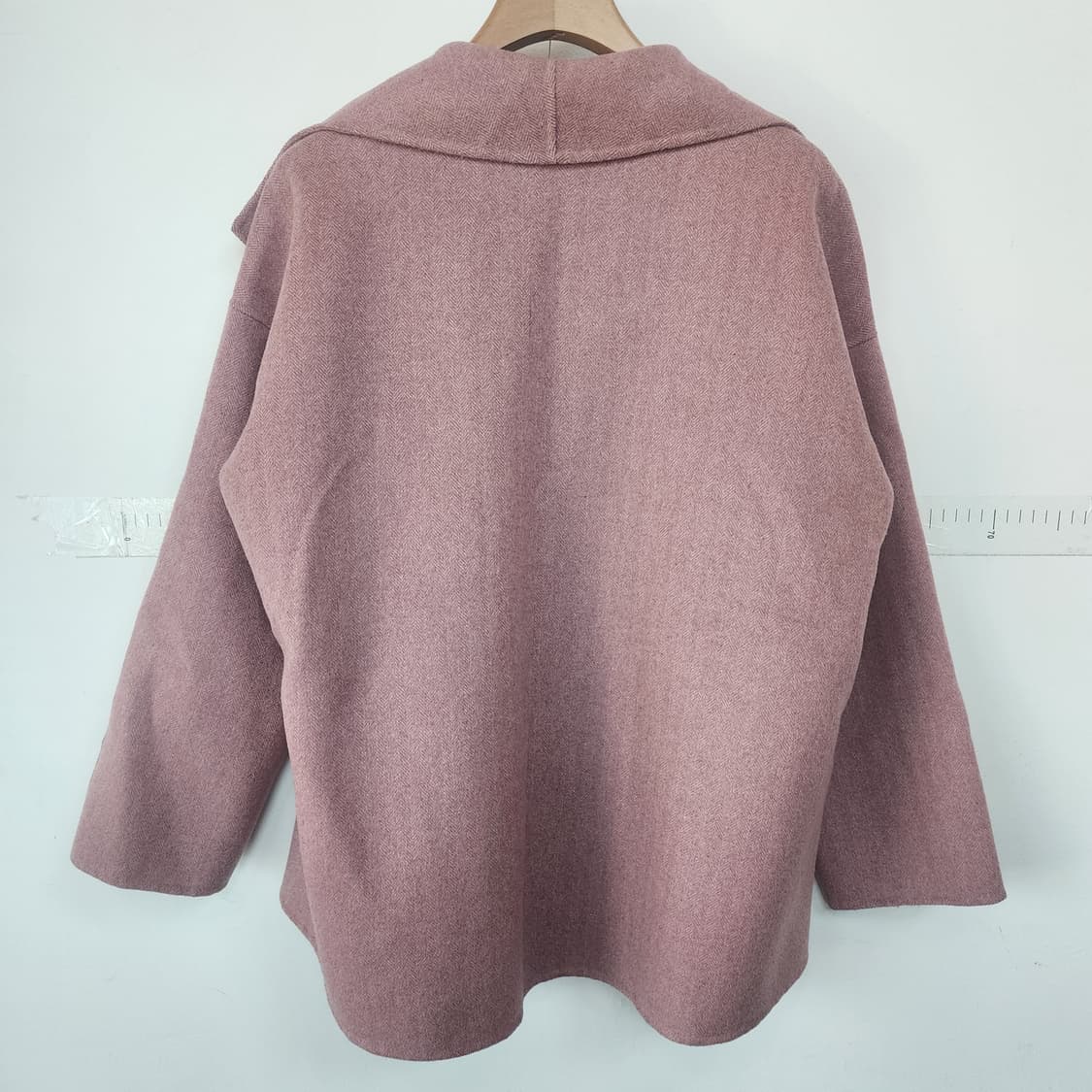 비비안탐 핑크 헤링본 하프 코트 상품이미지8