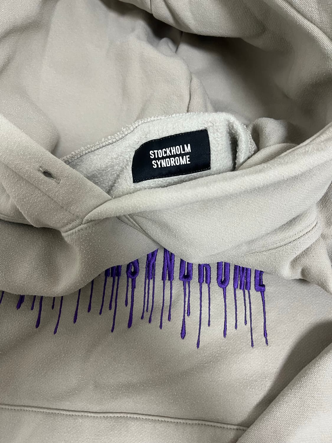 stockholmsyndrom 후드티 상품이미지2