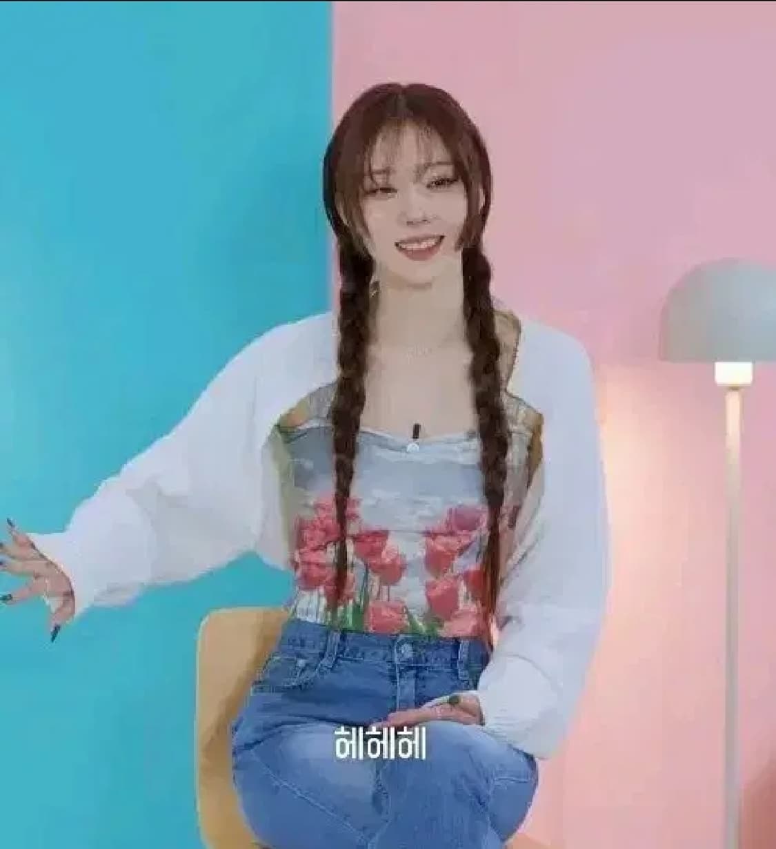 윈터 제로플래닛 그래픽리본슬리브리스탑 상품이미지1