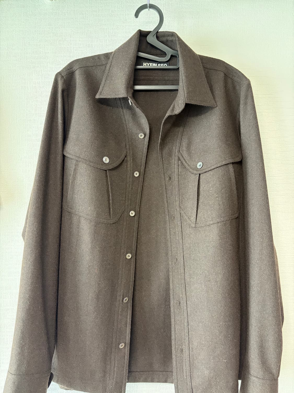 혜인서 울 포켓 셔츠 상품이미지2