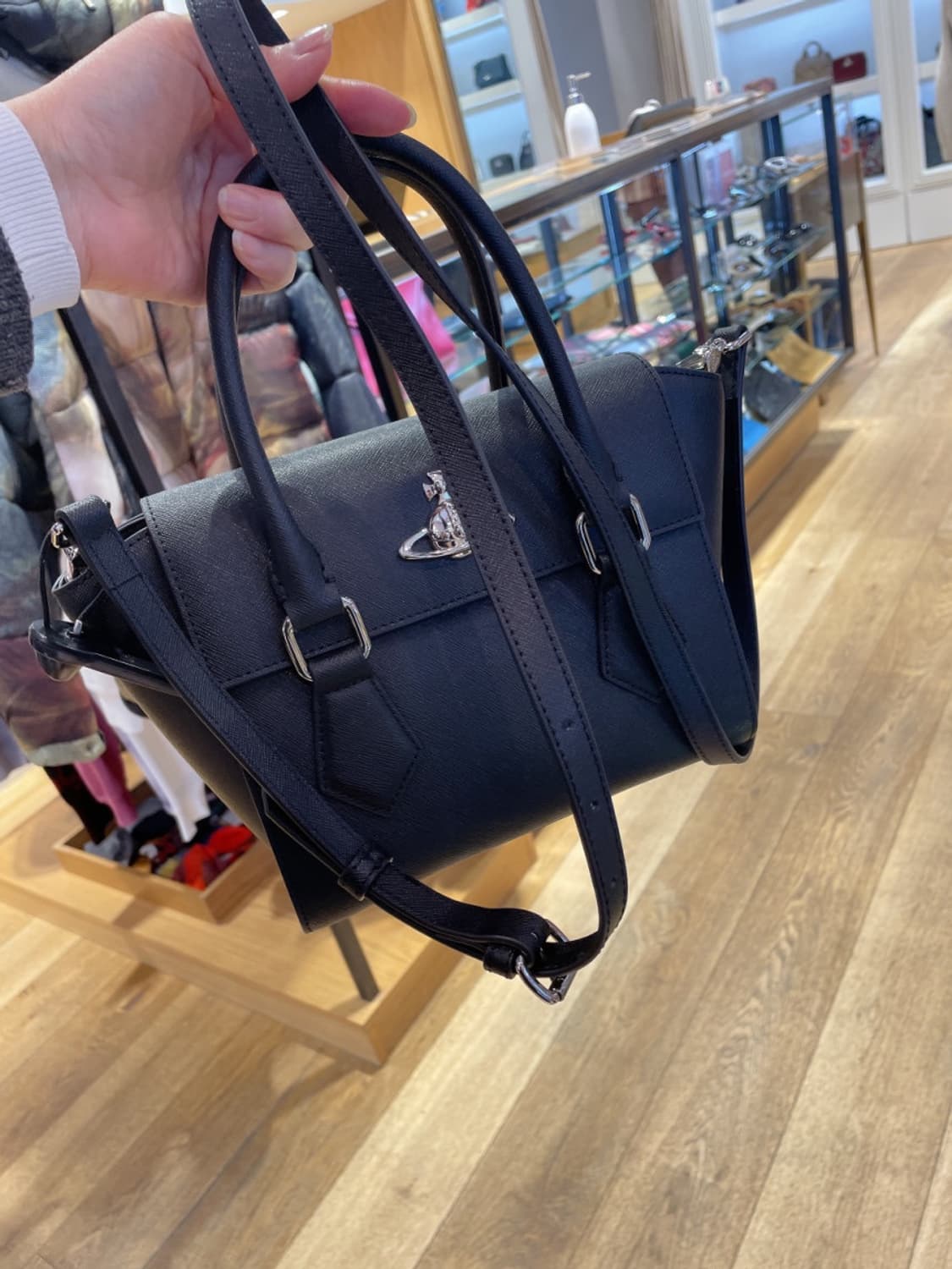 비비안웨스트우드 핌리코 핸드백 상품이미지4