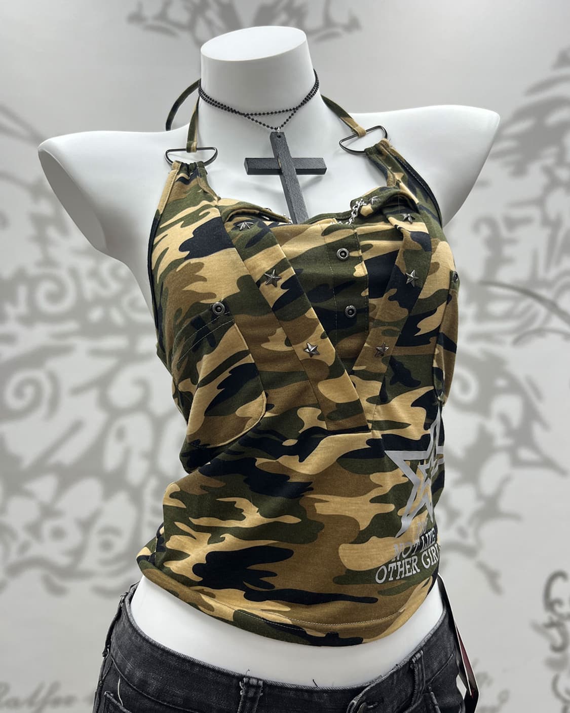 Camo Star Stud Chain Halter Sleeveless 상품이미지3